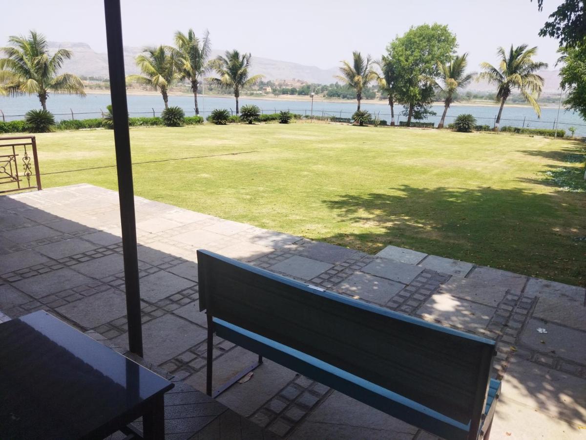 Savana Lake Resort Nashik Eksteriør billede