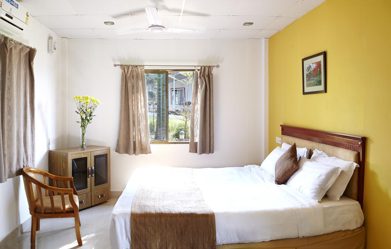Savana Lake Resort Nashik Eksteriør billede