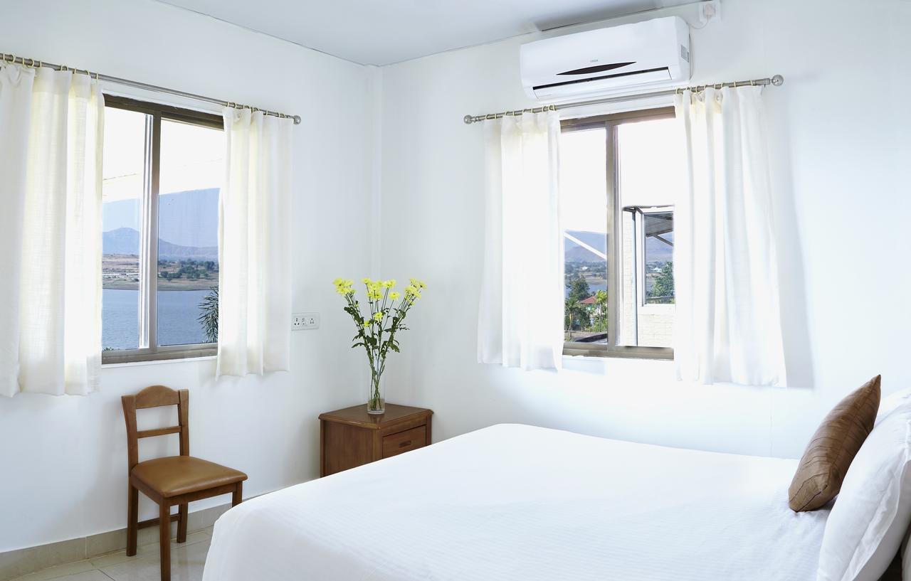 Savana Lake Resort Nashik Eksteriør billede